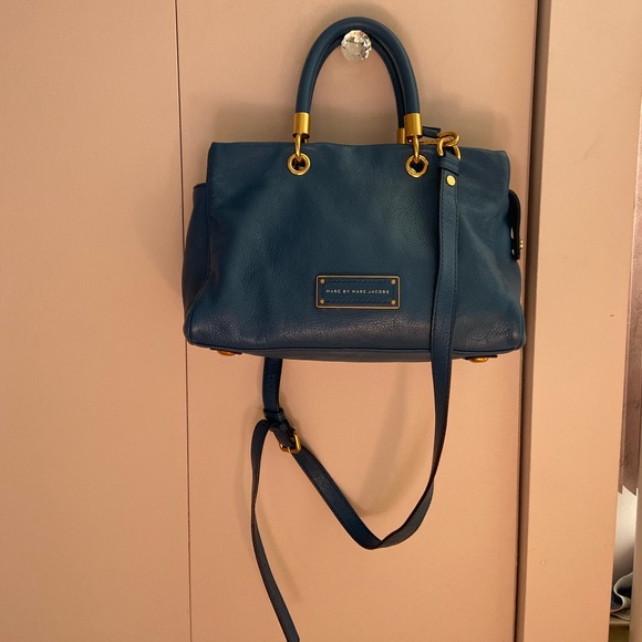 Marc by Marc Jacobs purse - Picture 1 of 6